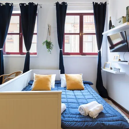 Host Wise - Cozy Sunny Flats - Ace Location * Oporto