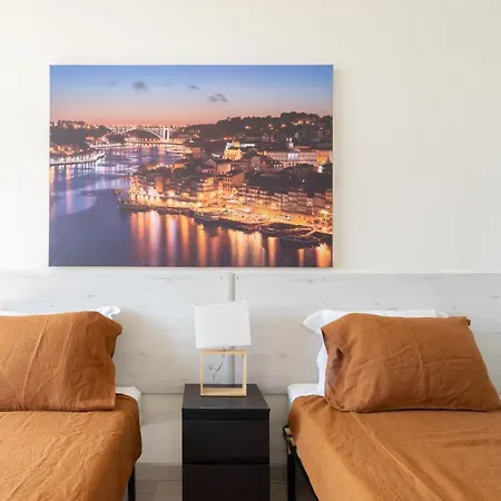 Appartement Host Wise - Cozy Sunny Flats - Ace Location Oporto