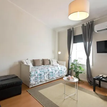 Appartamento Host Wise - Cozy Sunny Flats - Ace Location *