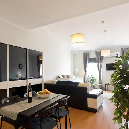 شقة Host Wise - Cozy Sunny Flats - Ace Location