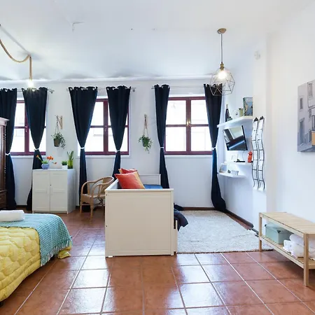 شقة Host Wise - Cozy Sunny Flats - Ace Location