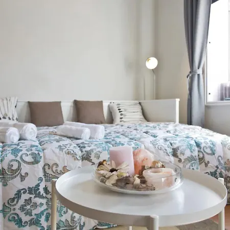 Host Wise - Cozy Sunny Flats - Ace Location Appartamento