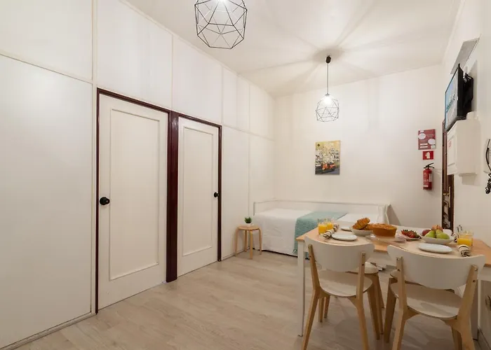 Host Wise - Cozy Sunny Flats - Ace Location * Oporto