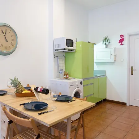 Host Wise - Cozy Sunny Flats - Ace Location Appartamento Oporto