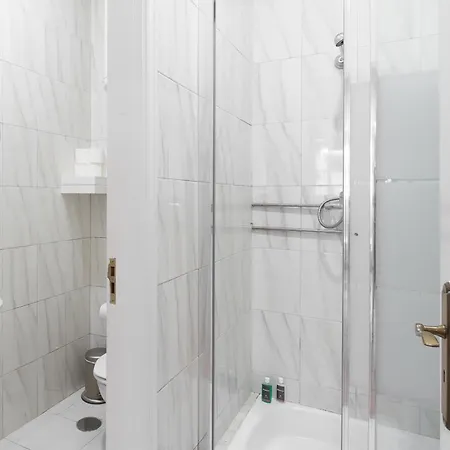 Host Wise - Cozy Sunny Flats - Ace Location Oporto