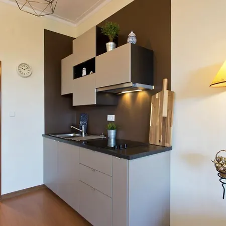 Host Wise - Cozy Sunny Flats - Ace Location Apartamento